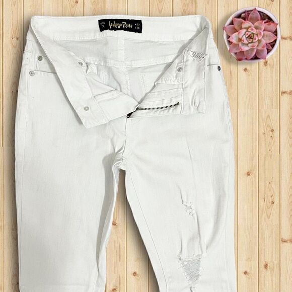 Indigo Rein White Destroyed Skinny Stretchy Capris Jeans Sz 27 - Picture 7 of 10